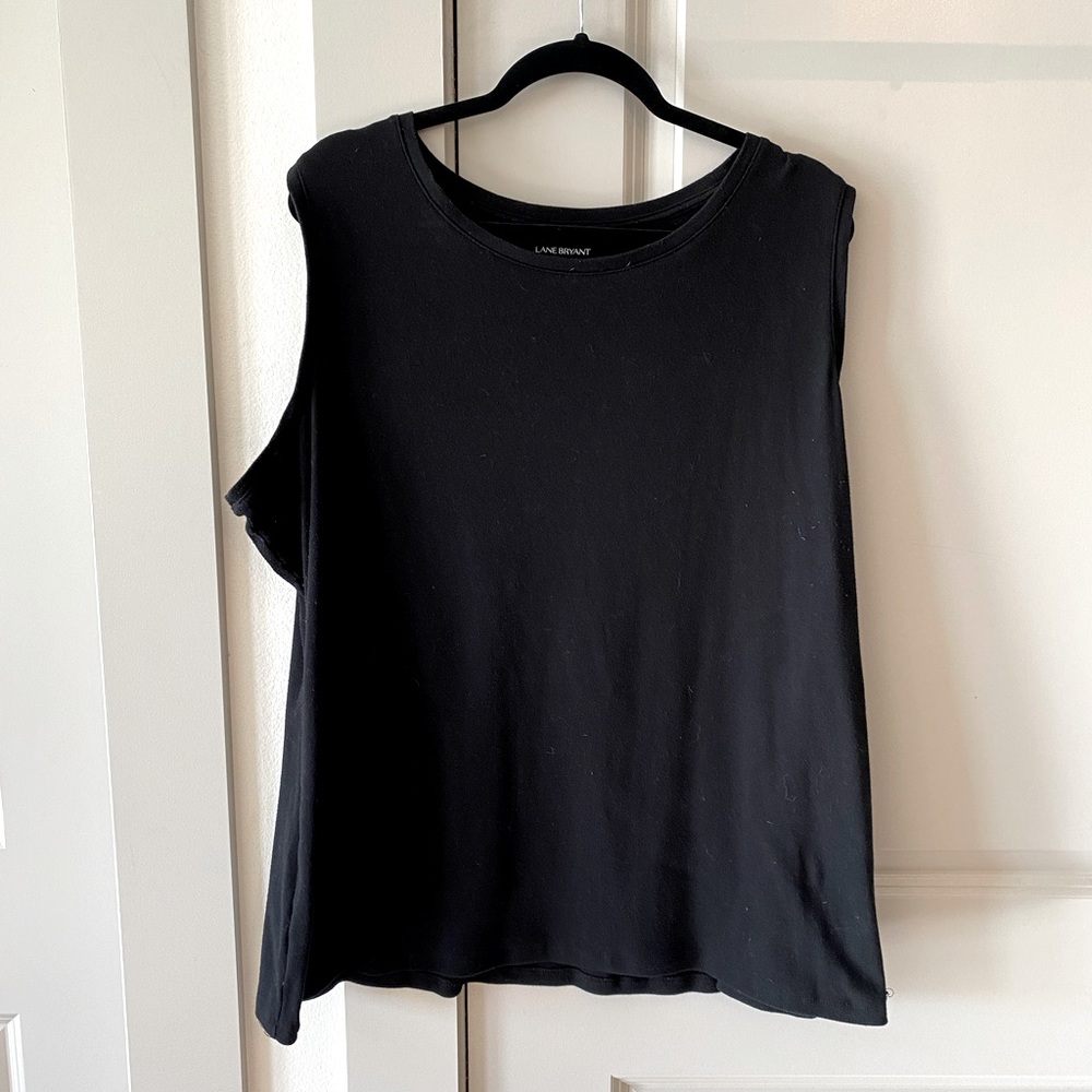 Simple black tank 22/24 lane Bryant